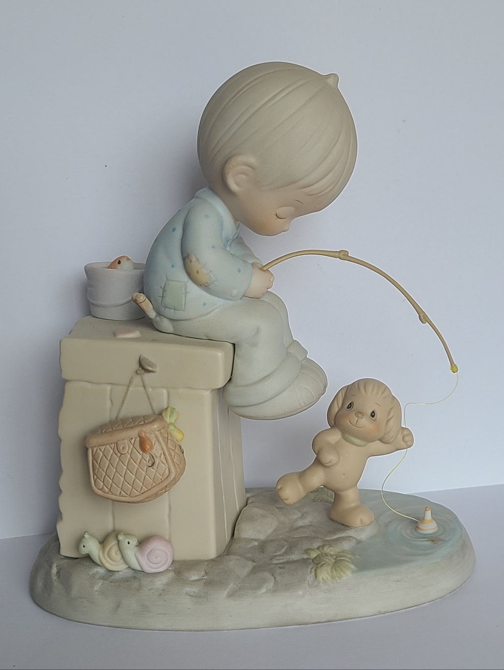 Vintage Precious Moments Boy Fishing 520721 Collectible Porcelain Figurine